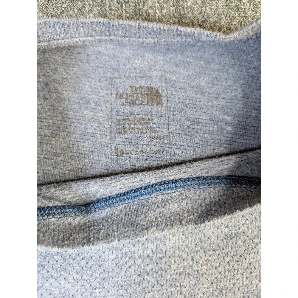The North Face Womens FlashDry Blue Heather Performance T-Shirt S P S/P - Picture 3 of 10